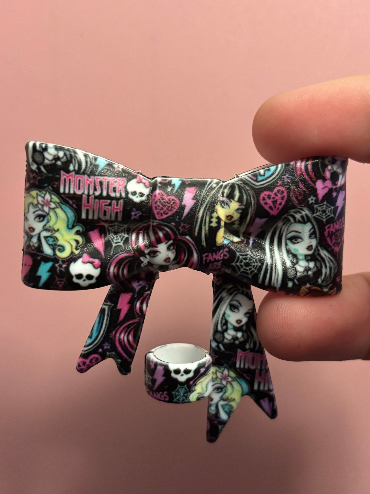Monster High Pink Skulls & Lightning Collage - Bow