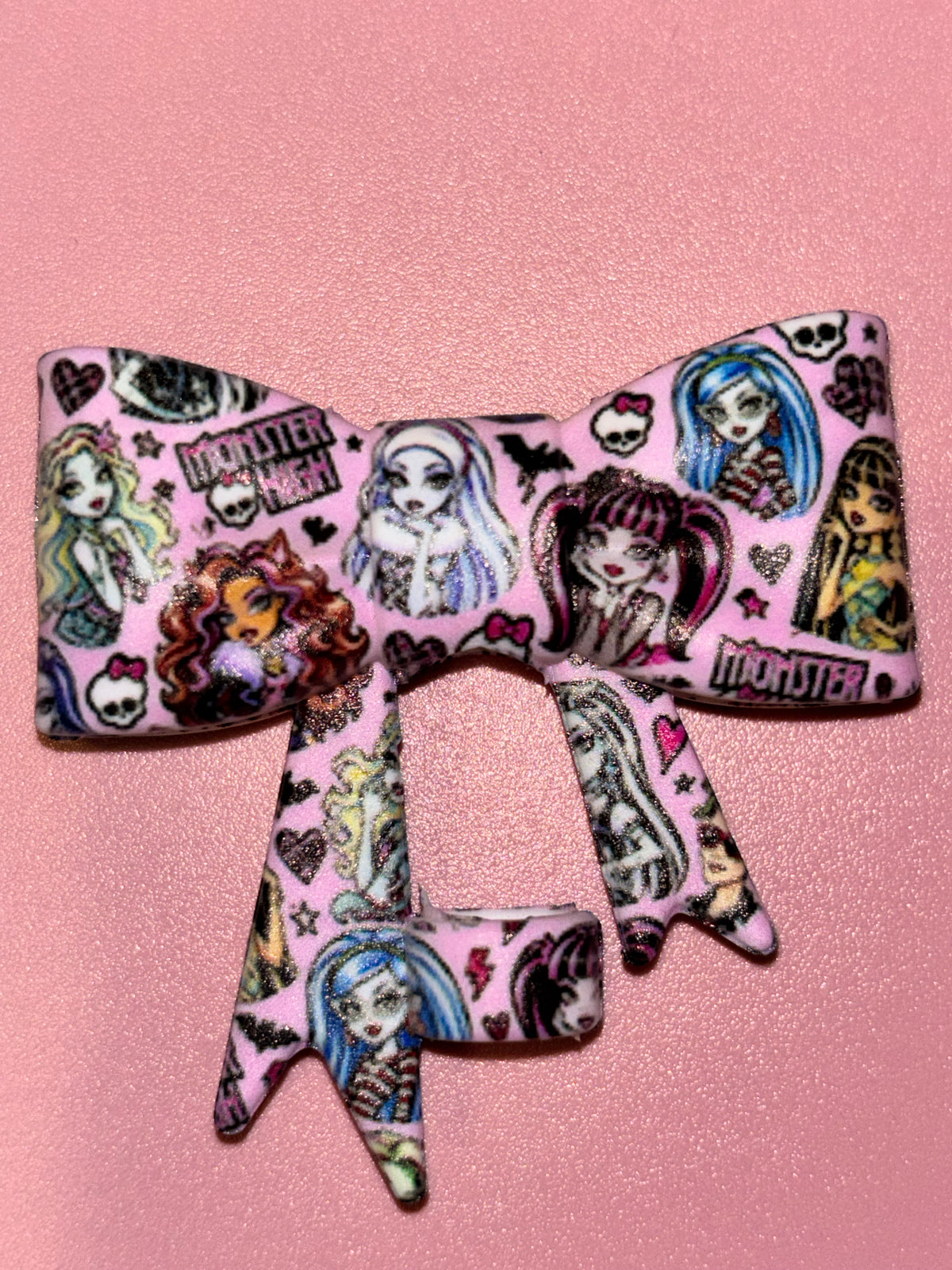 Monster High Pink Character Collage - Bow