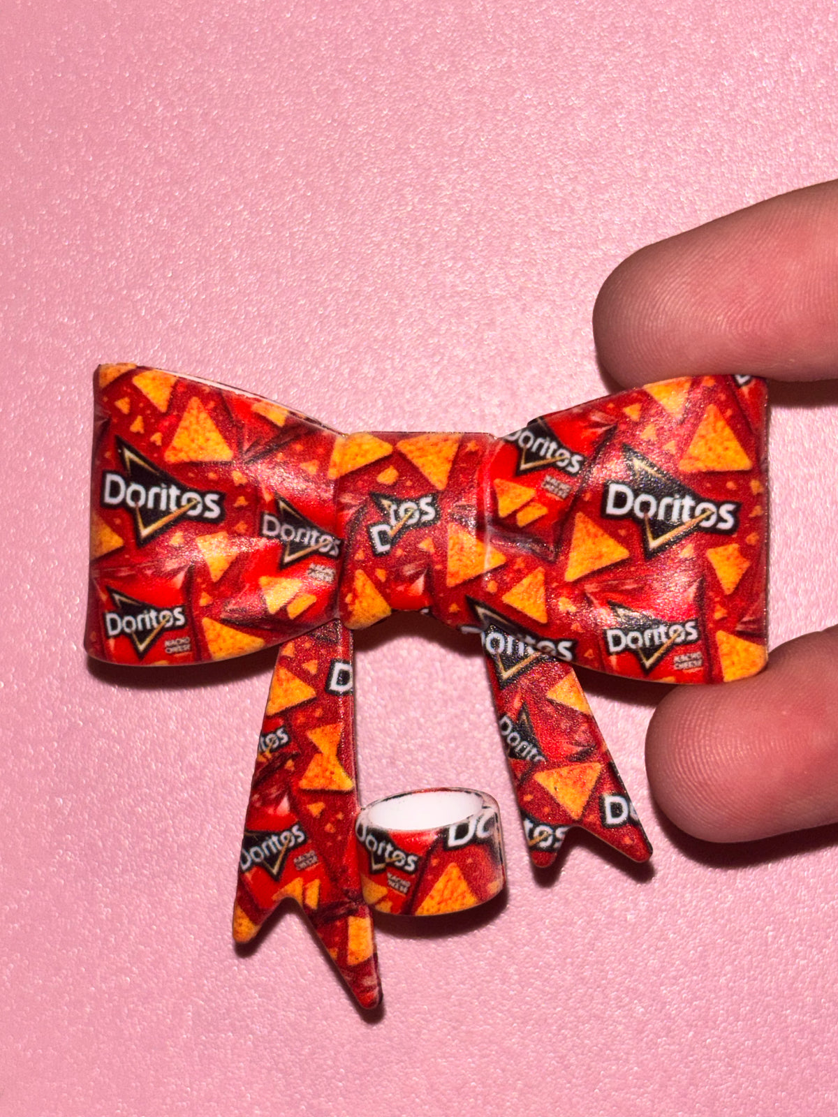 Doritos Nacho Cheese Red - Bow