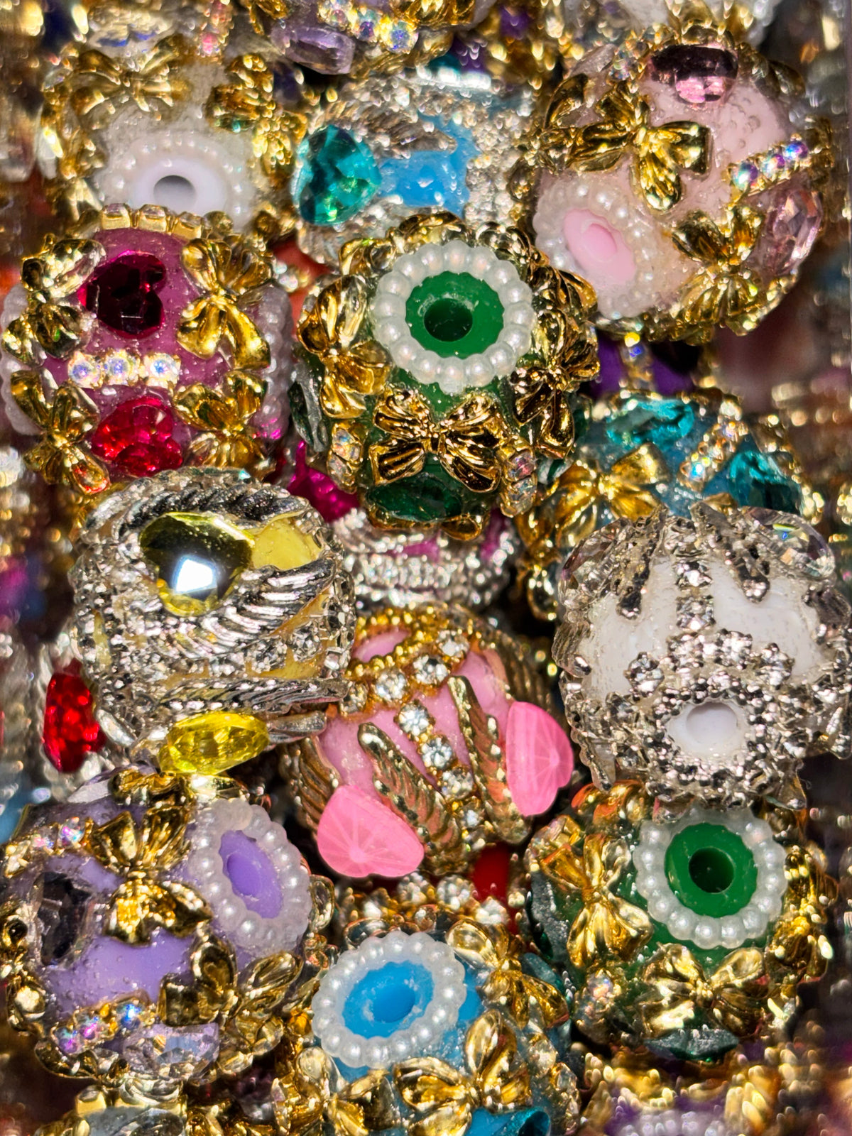 Gold-Tone Bow Fancy Beads - Multicolor Mix Pack (6pcs)