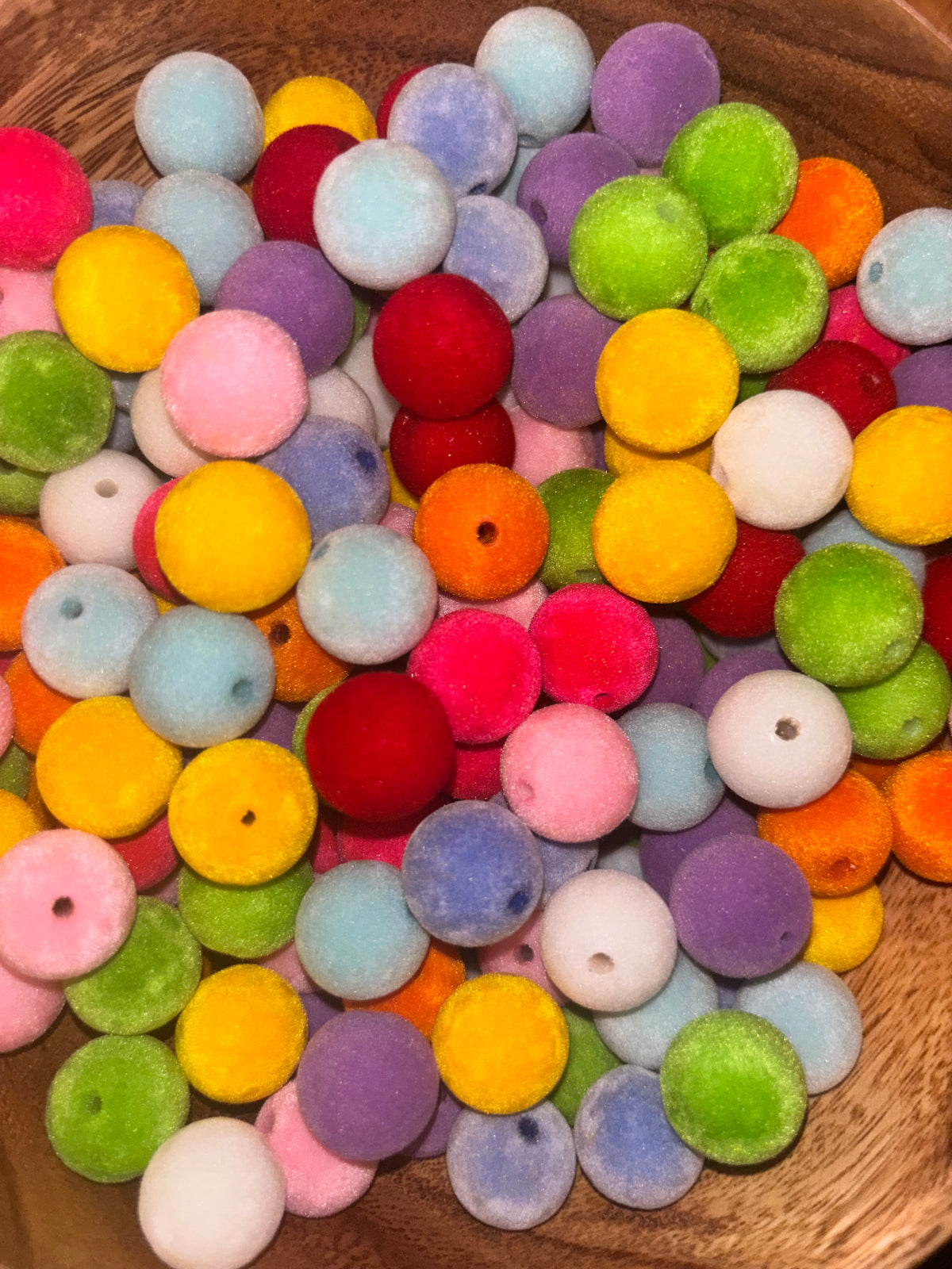 16mm Flocked Round Beads (20pcs)
