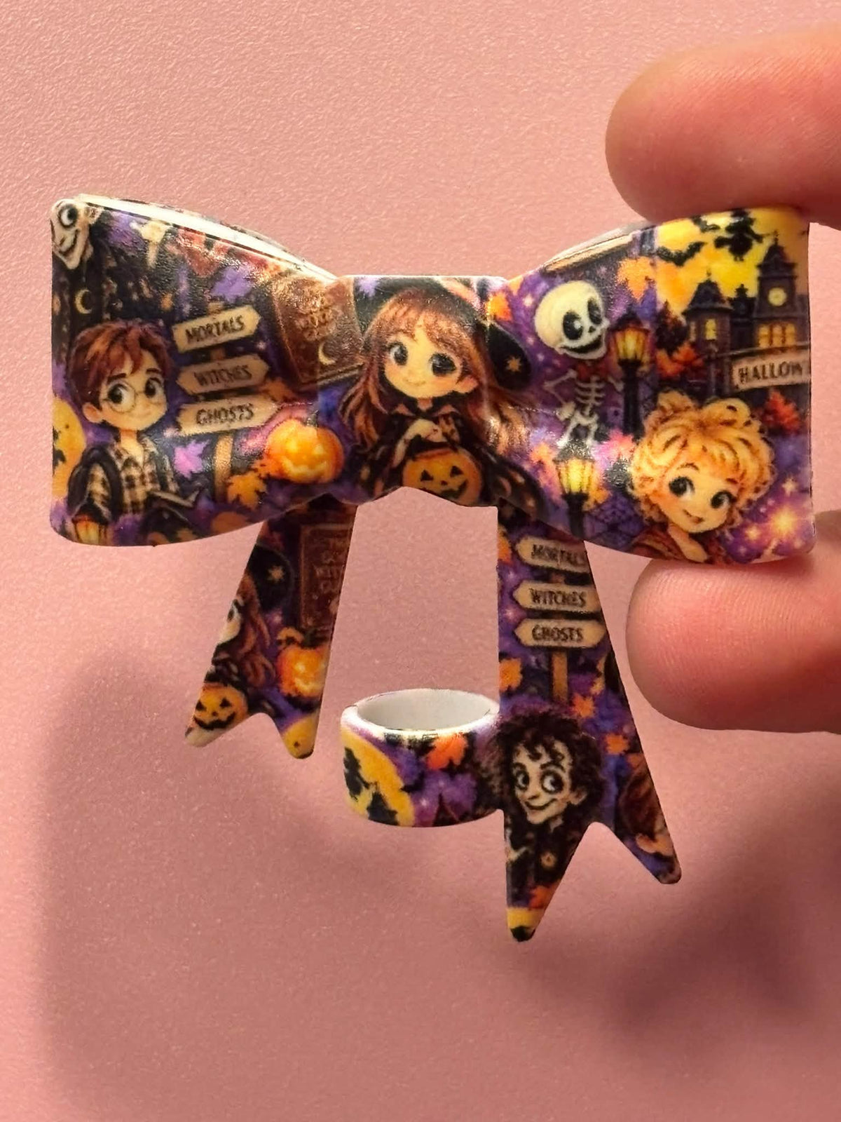Halloween Town - Cartoon - Silicone Bow
