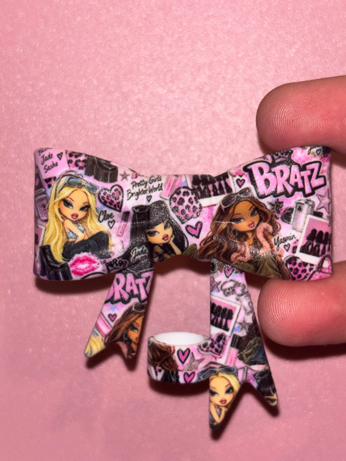 Bratz Pretty Girls Brighter World - Bow
