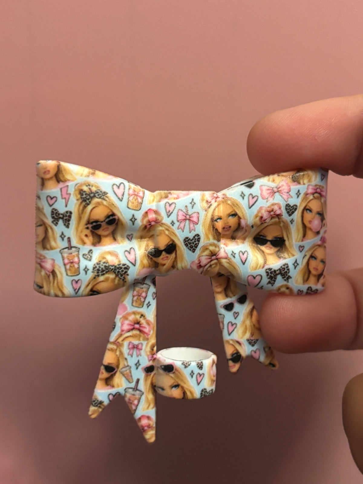 Crash Out Doll Sunglasses & Pink Bows - Bow