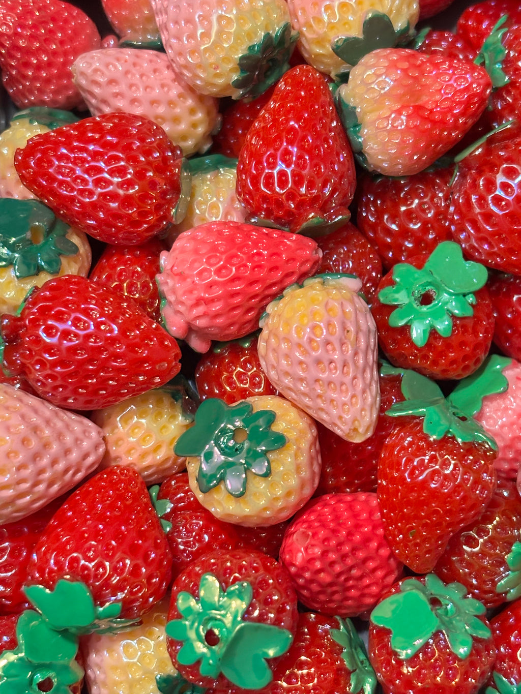 Shimmer Strawberry Shaped Beads - Mix (5pcs)