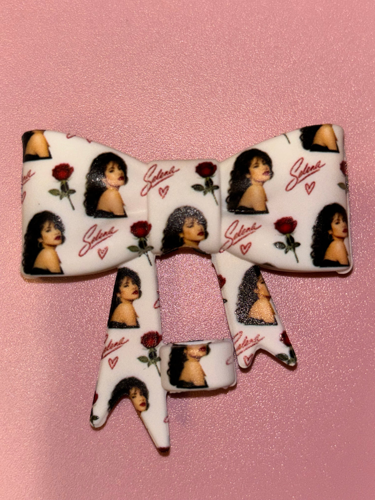 Selena Portrait & Red Roses - Bow