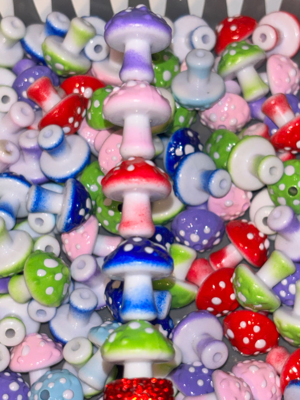 Colorful Polka Dot Mushroom Beads (10pcs)