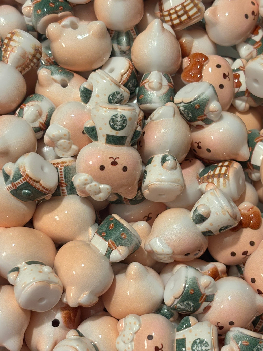 Starbs Barista Bear Bow Beads (5pcs)