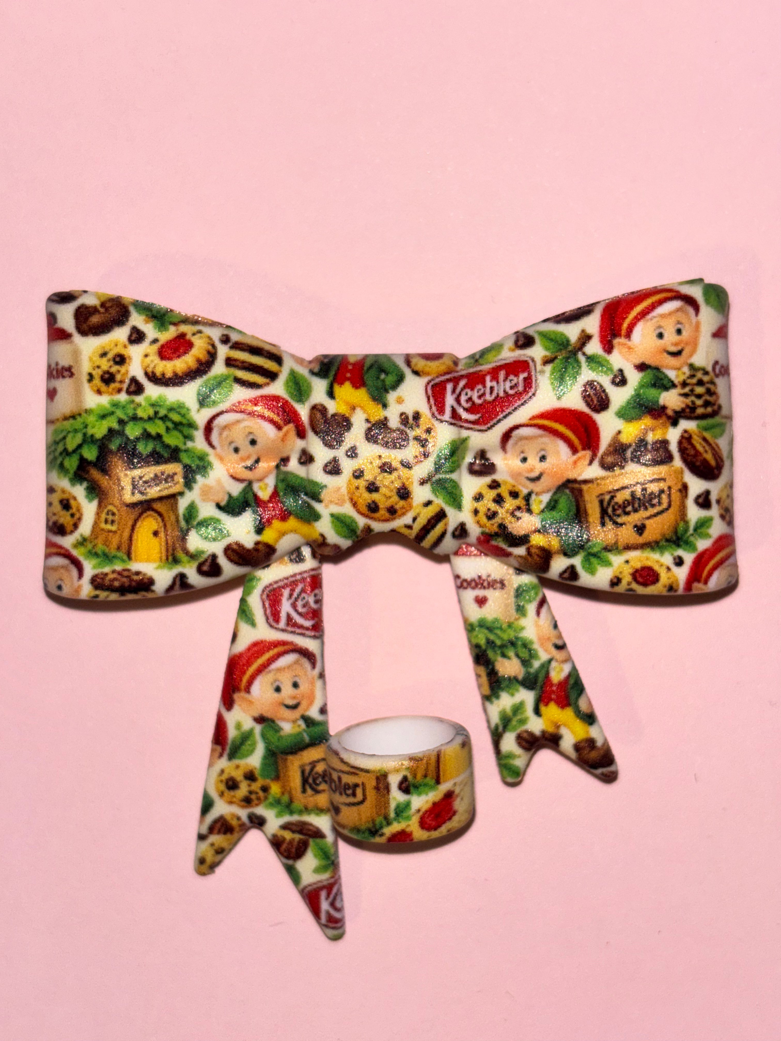 Keebler Elves Cookies & Treehouse Collage - Bow