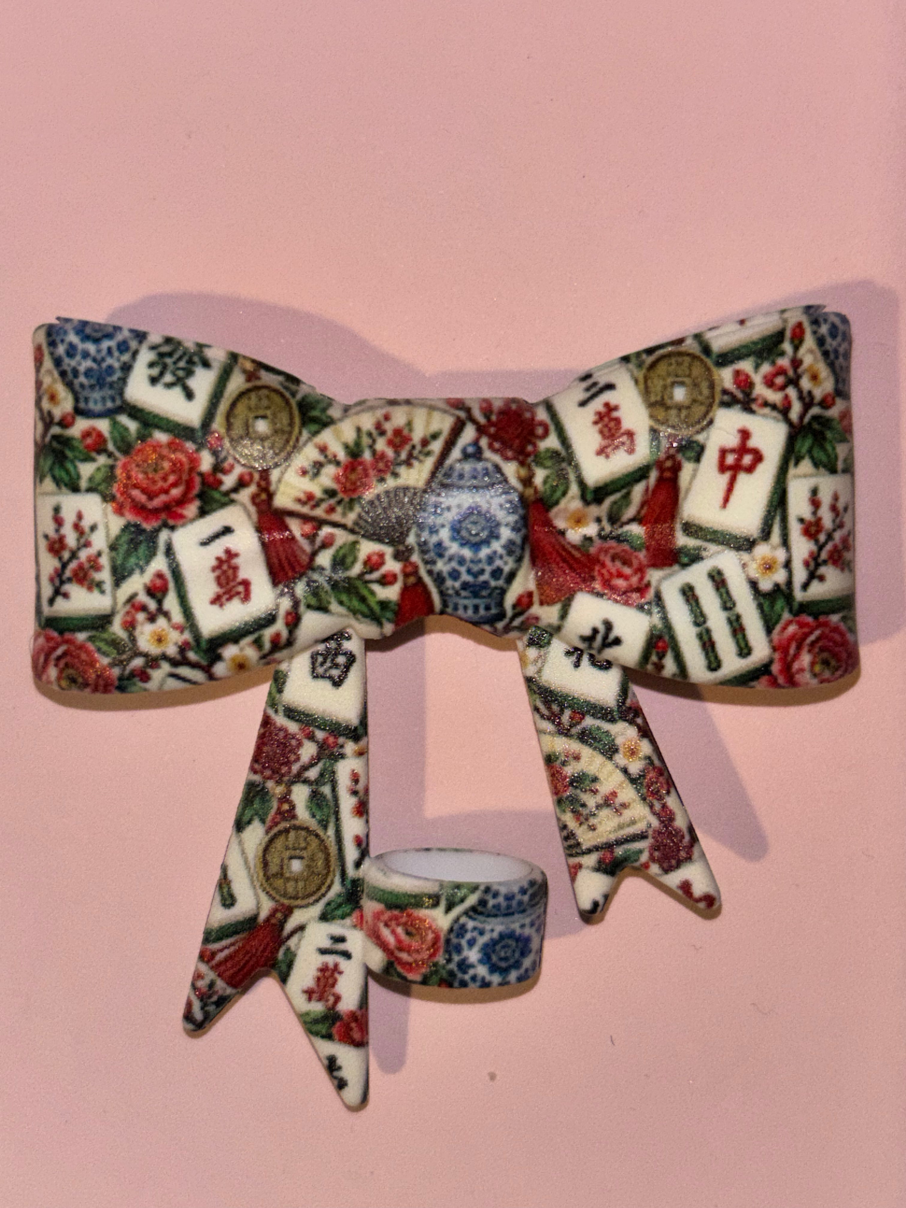 Mahjong Red Peonies & Blue Porcelain Collage - Bow