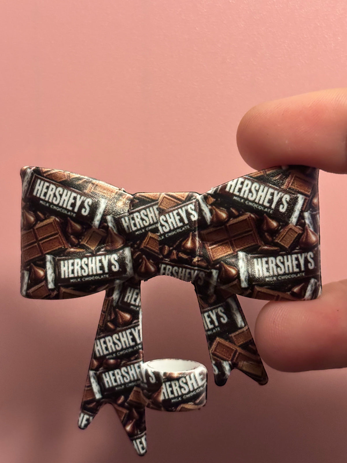 Hershey’s Chocolate Bars & Kisses - Bow